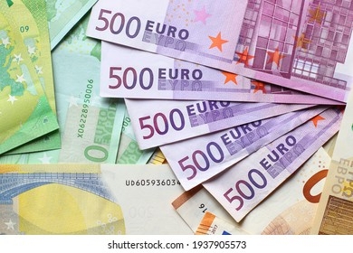 5 000-1 500 000 euró